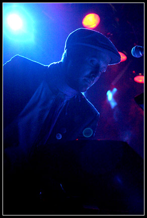 2003-12-05 - Her Majesty at Access All Areas, Stockholm