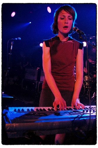 2004-04-03 - The Metric at Debaser Slussen, Stockholm