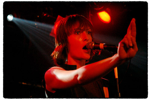 2004-04-03 - The Metric från Debaser Slussen, Stockholm