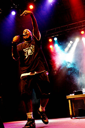 2004-09-10 - D12 at Heartattack, Stockholm