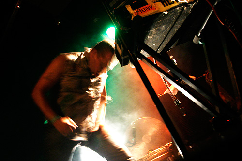 2005-07-07 - Wolf Eyes at Münchenbryggeriet, Stockholm