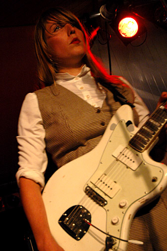 2005-07-15 - Jenny Wilson at Arvikafestivalen, Arvika