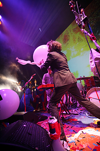 2006-05-02 - The Flaming Lips från Cirkus, Stockholm