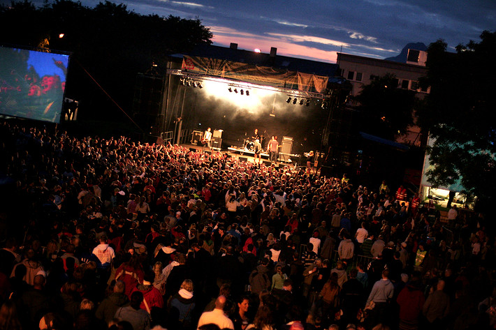 2006-09-01 - The Sounds från Parkenfestivalen, Bodø