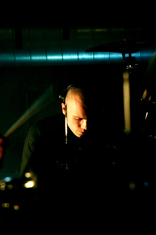 2007-03-31 - Lukas Kasha at Blå, Oslo
