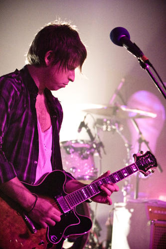 2007-09-29 - Kings Of Leon at Lupos, Boston, MA