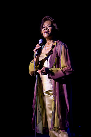 2007-12-13 - Dionne Warwick från Konserthuset, Stockholm