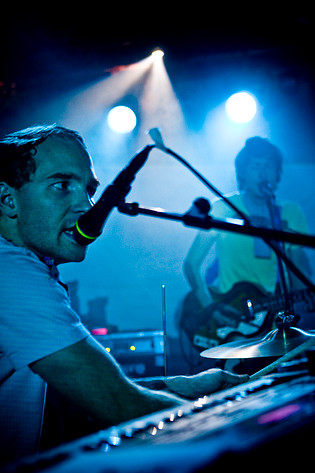 2007-12-14 - Caribou från Debaser Slussen, Stockholm