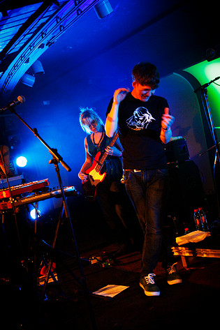 2008-03-28 - Los Campesinos! från Umeå Open, Umeå