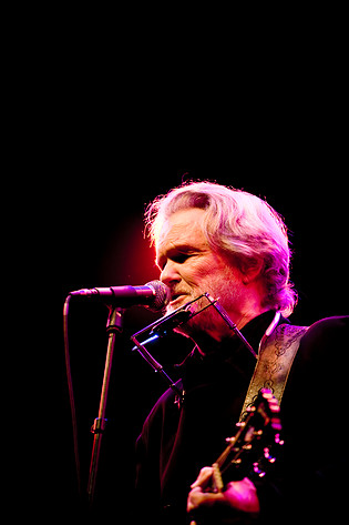 2008-08-02 - Kris Kristofferson at Storsjöyran, Östersund