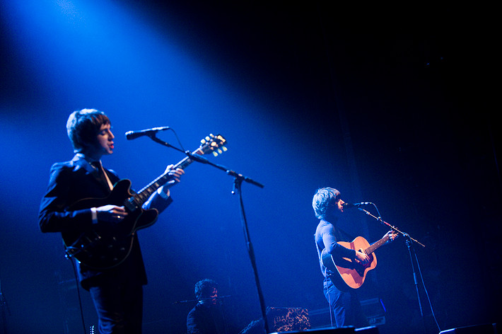 2008-10-15 - Last Shadow Puppets at Cirkus, Stockholm