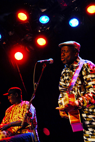 2008-11-27 - Boubacar Traoré at Kägelbanan, Stockholm