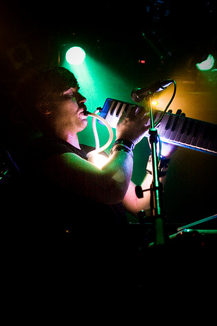 2008-11-29 - Metronomy at Debaser Malmö, Malmö