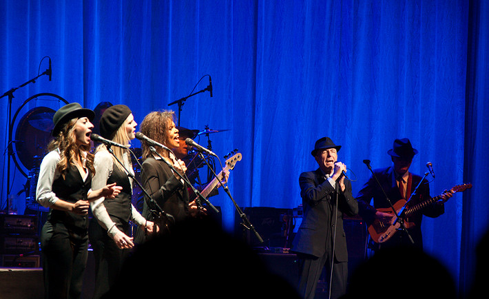 2009-02-19 - Leonard Cohen från The Beacon Theatre, New York City