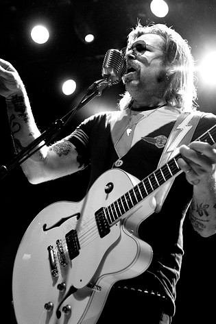 2009-03-08 - Eagles Of Death Metal från Trädgår'n, Göteborg