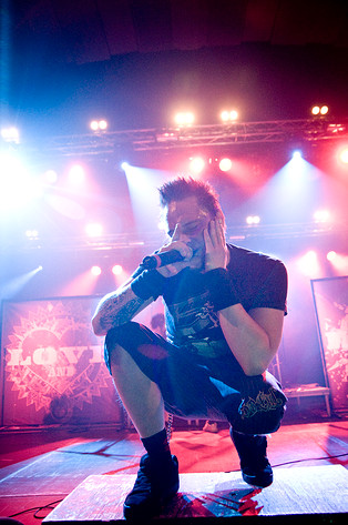 2009-04-11 - Sonic Syndicate at Idrottshallen, Vänersborg