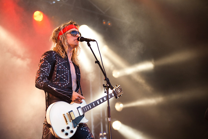 2009-06-06 - Hot Leg at Sweden Rock Festival, Sölvesborg