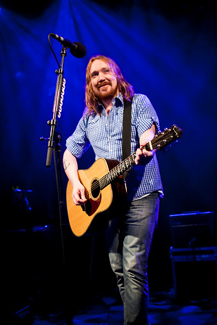 2009-07-09 - Lars Winnerbäck at Hultsfredsfestivalen, Hultsfred