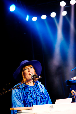 2009-07-11 - Jenny Wilson från Hultsfredsfestivalen, Hultsfred