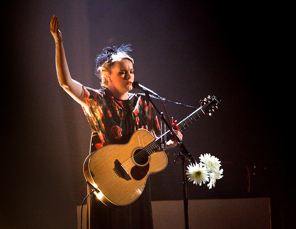 2009-10-04 - Ane Brun från Lorensbergsteatern, Göteborg