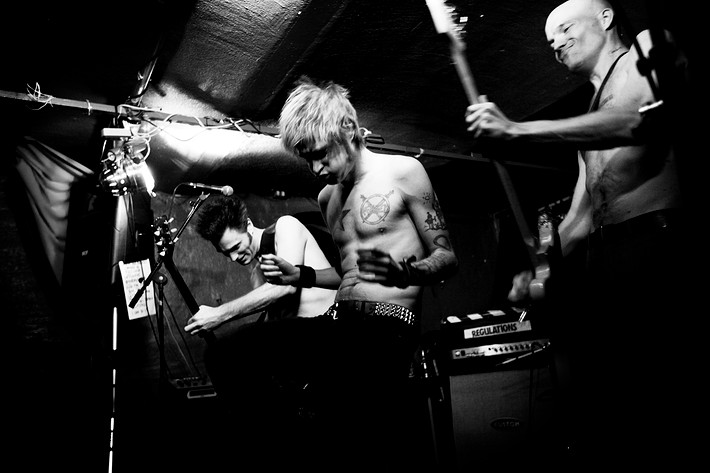 2009-12-18 - AC4 at Guitars, Umeå