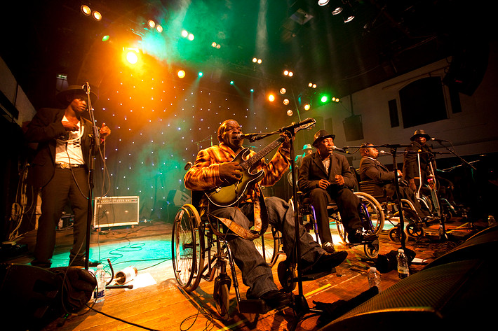 2010-06-15 - Staff Benda Bilili at Göta Källare, Stockholm