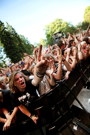 2010-07-02 - Danko Jones från Peace & Love, Borlänge