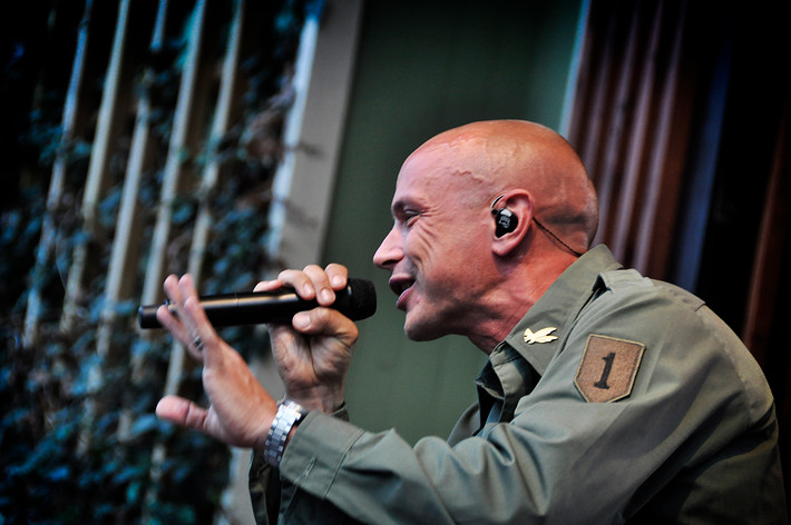 2010-08-06 - Petter at Liseberg, Jazz är farligt, Göteborg