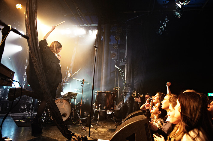 2010-11-08 - Lykke Li at Kägelbanan, Stockholm
