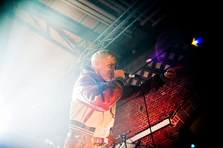 2010-12-18 - Robyn at Slagthuset, Malmö
