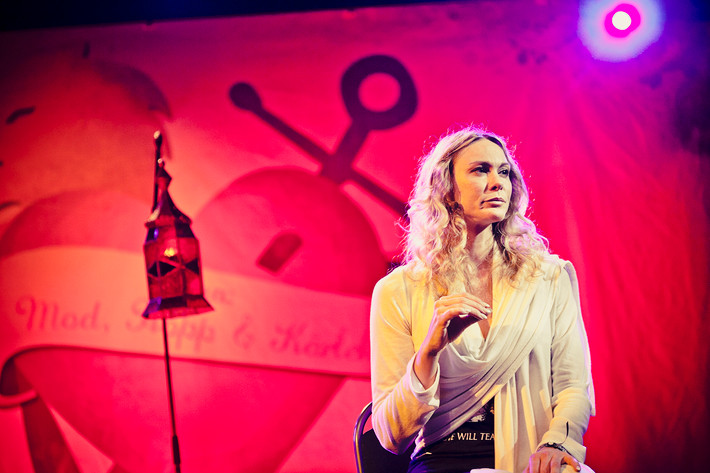 2011-07-01 - Katarina Di Leva från Peace & Love, Borlänge