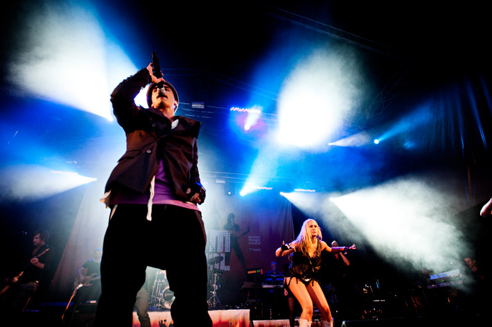 2011-08-05 - Eric Saade at Stortorget, Växjö