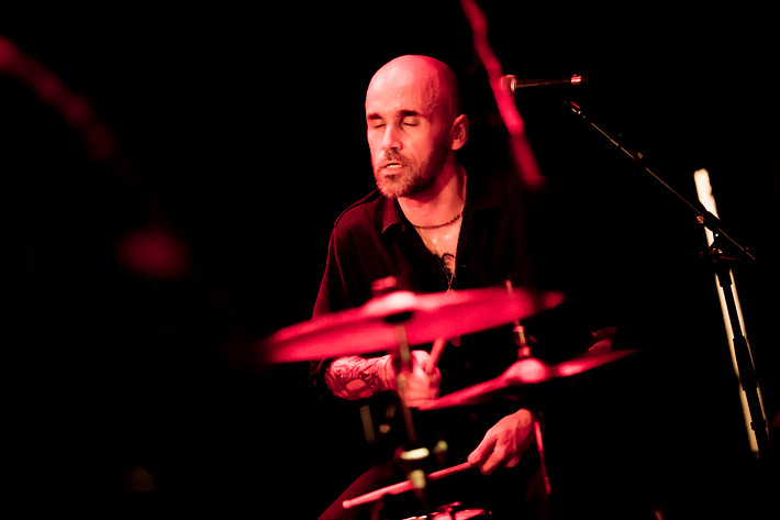 2012-01-13 - Invasionen at Guitars, Umeå