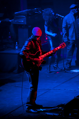 2012-01-26 - D'Angelo at Filadelfiakyrkan, Stockholm