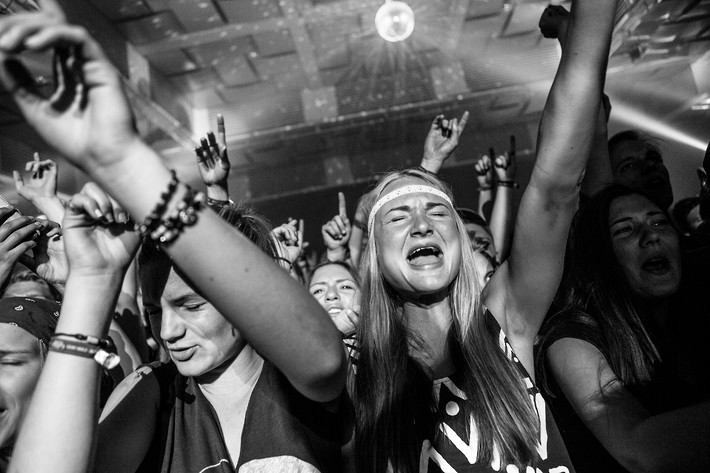 2012-06-28 - Icona Pop at Peace & Love, Borlänge