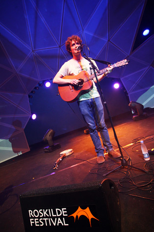 2012-07-05 - Sam Amidon at Roskildefestivalen, Roskilde