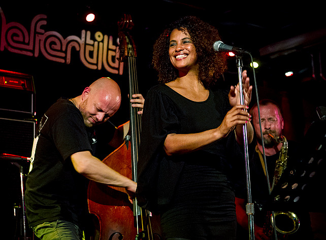 2012-07-13 - Neneh Cherry & The Thing från Nefertiti, Göteborg
