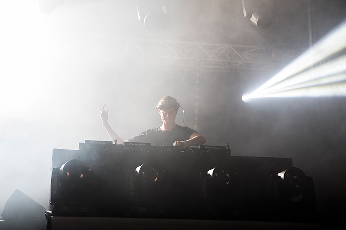 2013-07-26 - Adrian Lux at Storsjöyran, Östersund